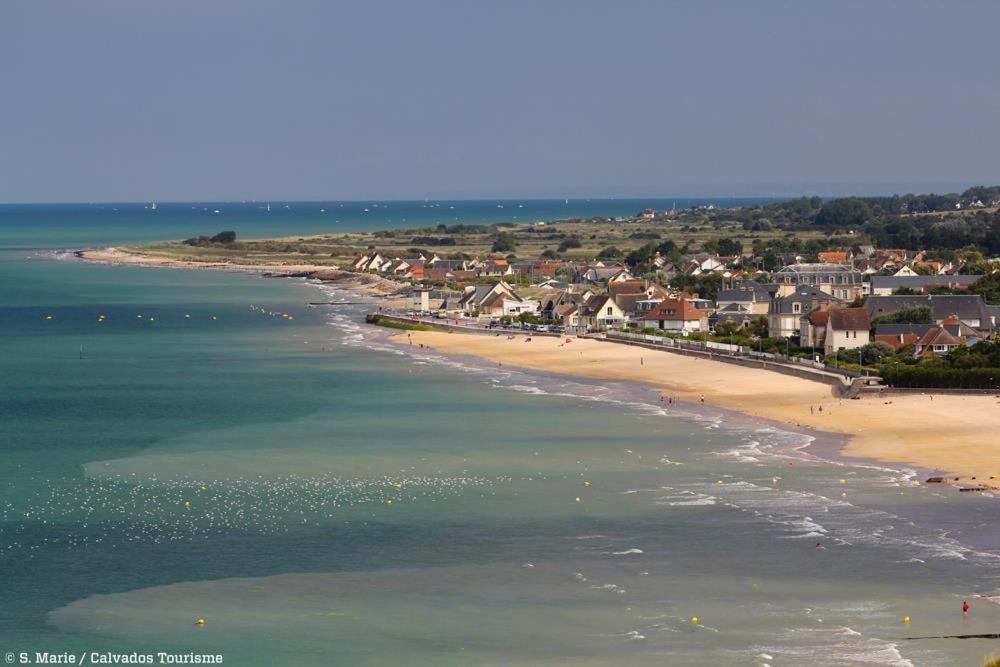 Commes Maison Renovee En Pierres Sejour Spacieux Avec Jardin Et Terrasse Amenagee Pres Omaha Beach & Bayeux A 5Mn De La Mer Tous Commerces מראה חיצוני תמונה